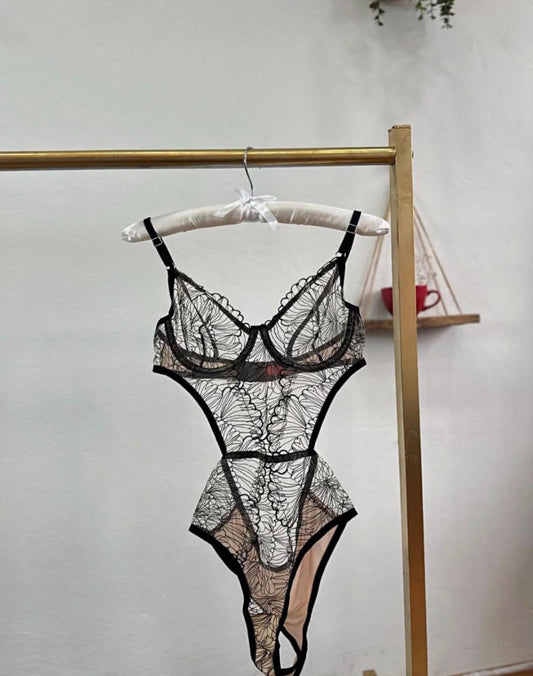 Jelesa JLS-BS317 Kadın Dantelli Bodysuit Siyah